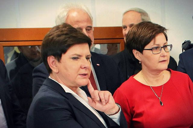 Sabina Bigos-Jaworowska, prywatnie znajoma Beaty Szydło, dorobiła sobie do pensji w 2017 roku ponad 100 tys zł.