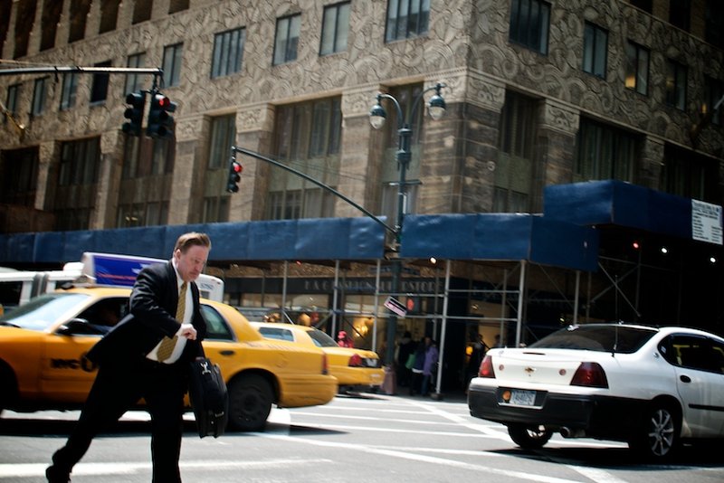 Życie biznesmena nie jest usłane różami. Na samym początku musisz przygotować się na wiele wyrzeczeń.