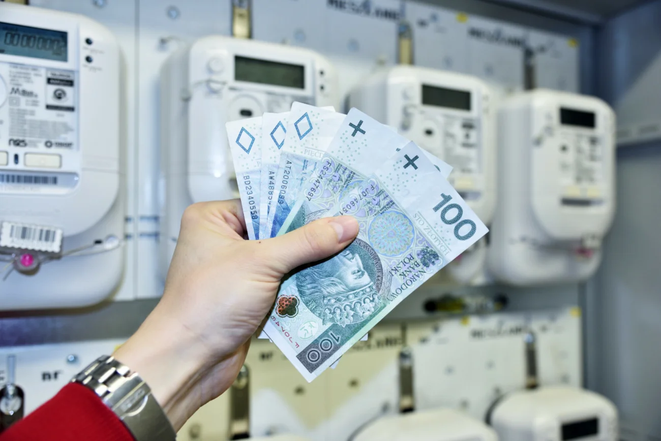 Banknoty, liczniki prądu