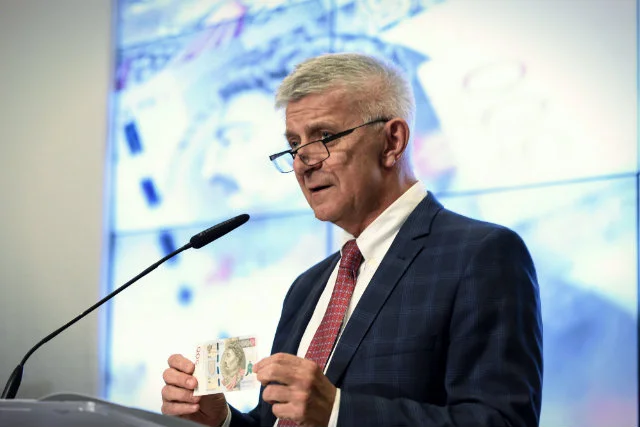 Prof. Marek Belka lubił swego czasu obnażać niewiedzę dziennikarzy podczas konferencji