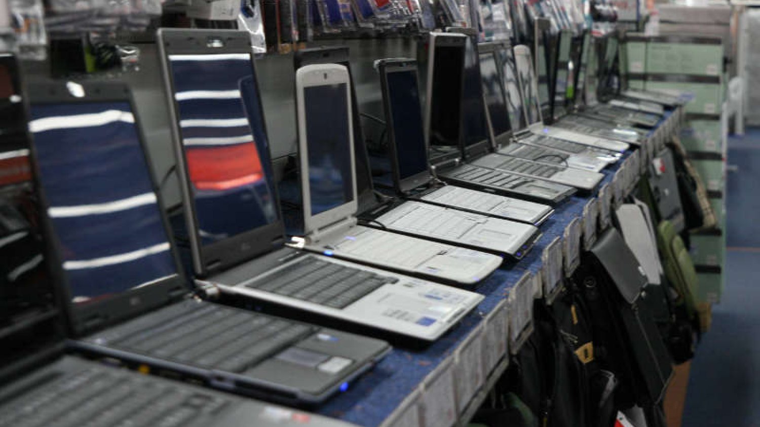 Stare baterie od laptopów mogą zasilać energią slumsy - twierdzi IBM