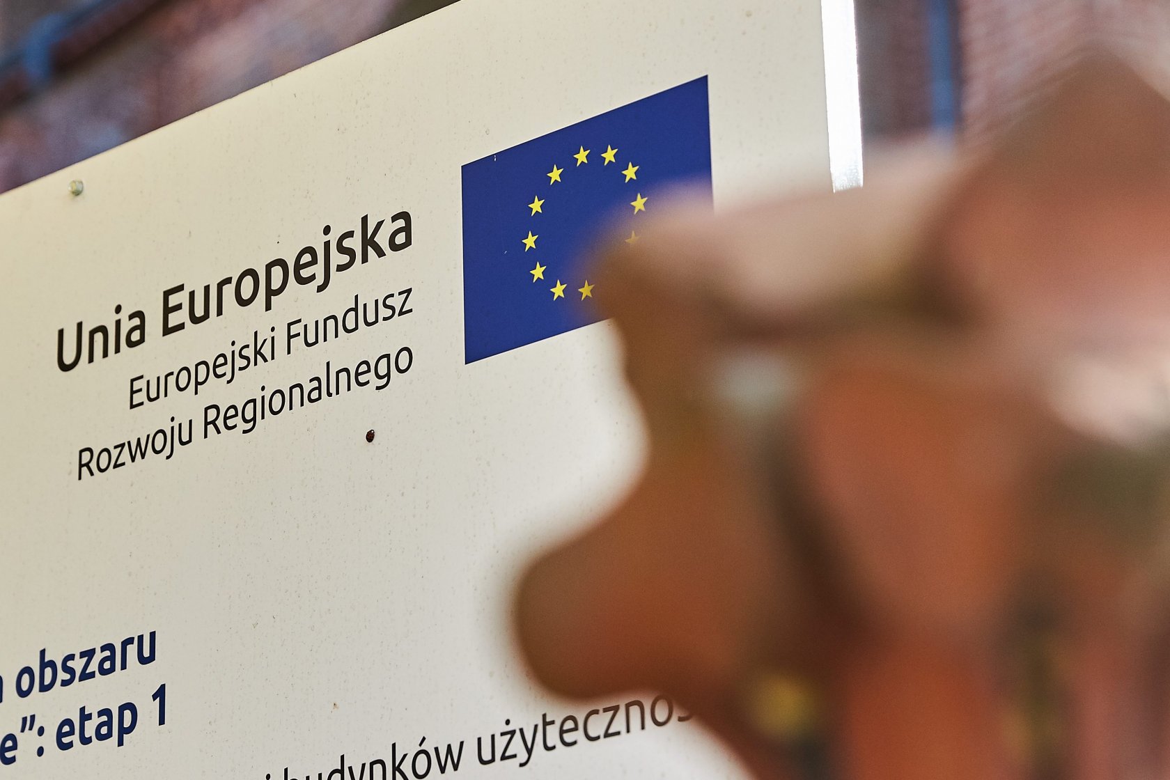 Nie tylko kraje Unii Europejskiej składają się na wspólnotowe inwestycje.