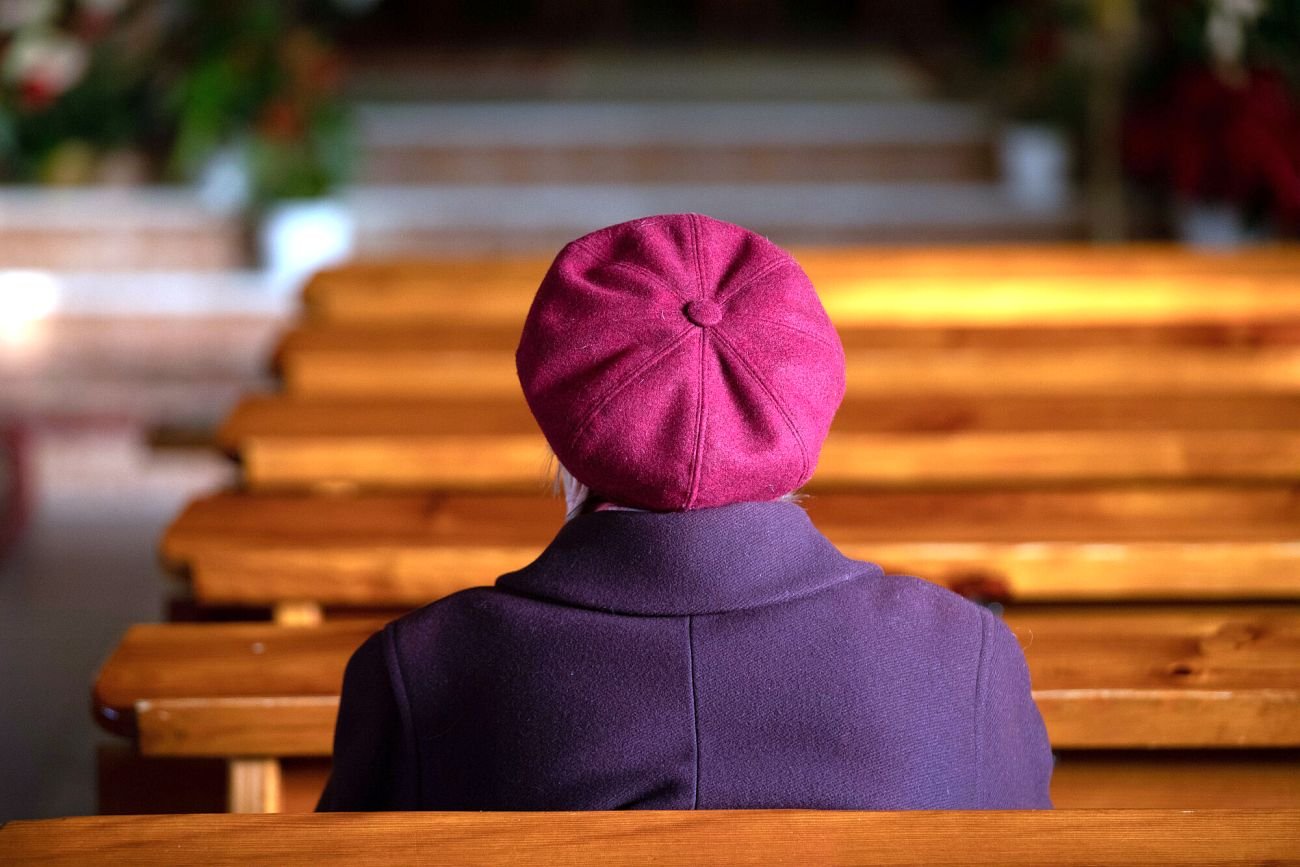 Na "mniej liczne" msze narzekają już księża w całej Polsce