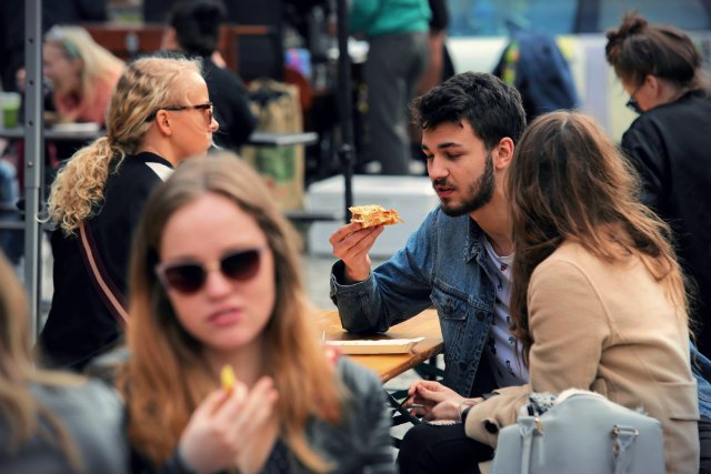 Street Food Polska to portal promujący uliczne jedzenie, również te w wersji „fast”. Tym razem jeden z jego blogerów postanowił jednak przestrzec czytelników przed zbytnią ufnością w uczciwość niektórych sprzedawców