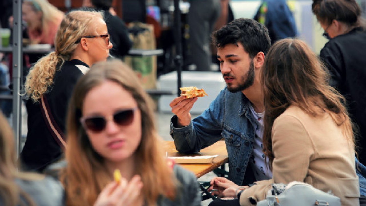 Street Food Polska to portal promujący uliczne jedzenie, również te w wersji „fast”. Tym razem jeden z jego blogerów postanowił jednak przestrzec czytelników przed zbytnią ufnością w uczciwość niektórych sprzedawców