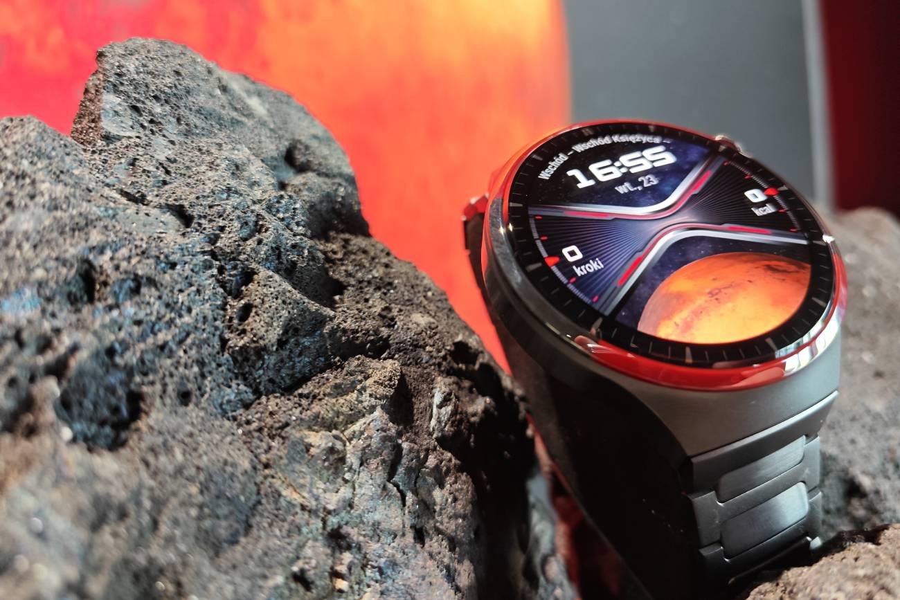 Huawei Watch 4 Pro Space Edition.