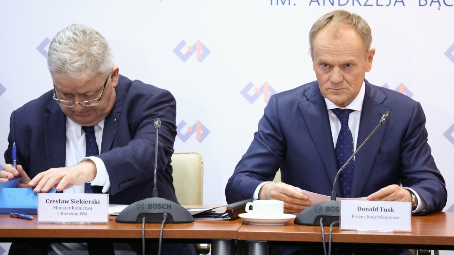 Emerytury posłów i ministrów – tyle z ZUS dostaje Tusk