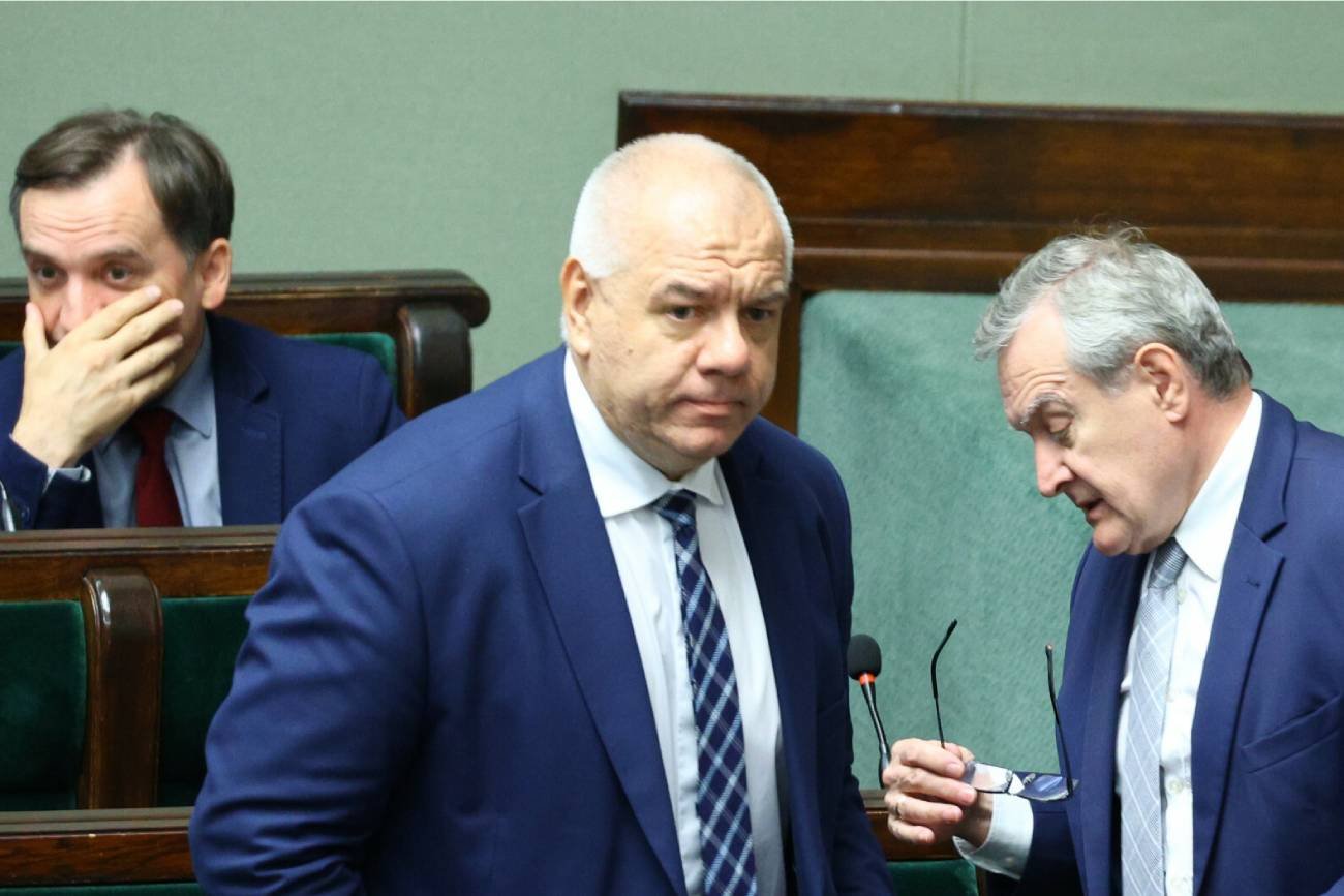 Zbigniew Ziobro, Jacek Sasin i Piotr Gliński podczas posiedzenia Sejmu