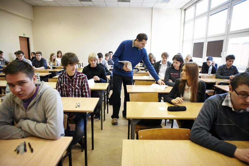 Czas nauczania matematyki w polskich szkołach jest najkrótszy w Europie.