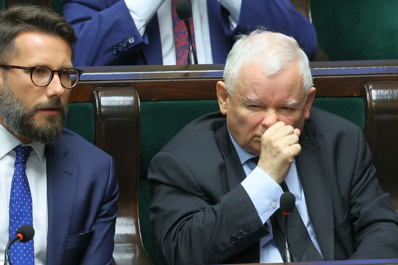 Klub PiS wycofuje projekt ustawy dającej partii władzę nad państwowymi spółkami na 10 lat