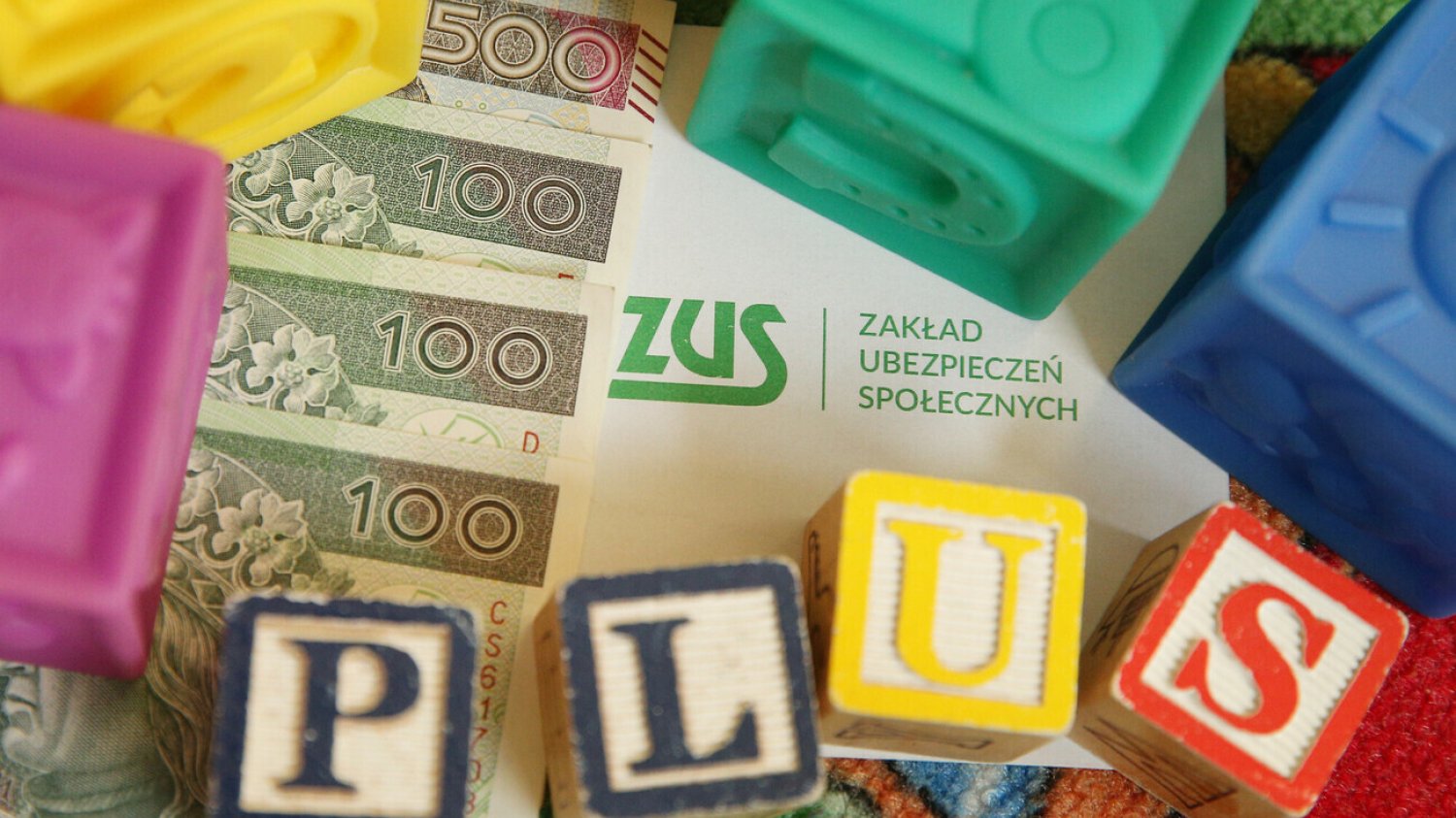 ZUS ponagla Polaków. Niedługo mija termin składania wniosków na 800 plus