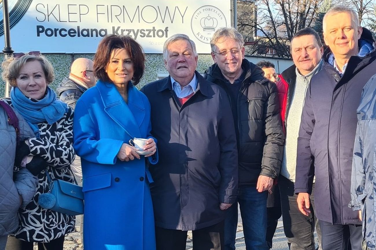 Na problem wałbrzyskiej fabryki porcelany zwrócili uwagę politycy opozycji i samorządowcy