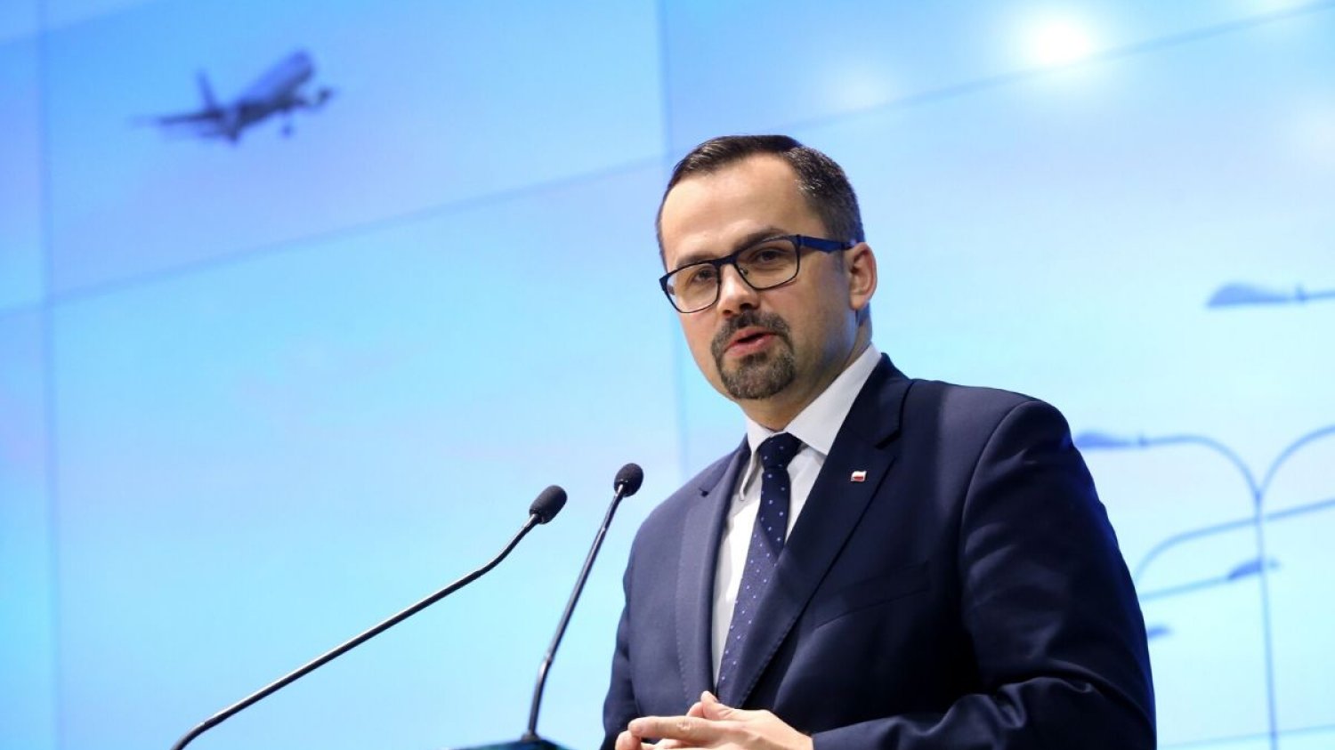 Wiceminister infrastruktury Marcin Horała przyznaje, że sytuacja w PLL LOT jest trudna.