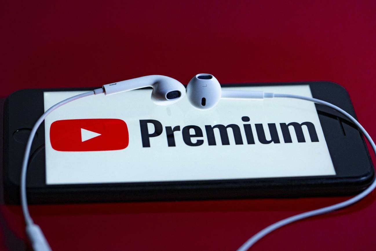 Tak zachęca nas do abonamentu Premium.