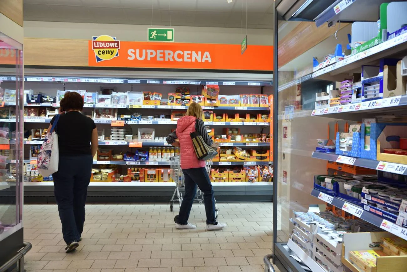 Znaleźli dwa schorzenia w mięsie drobiowym z Lidla.
