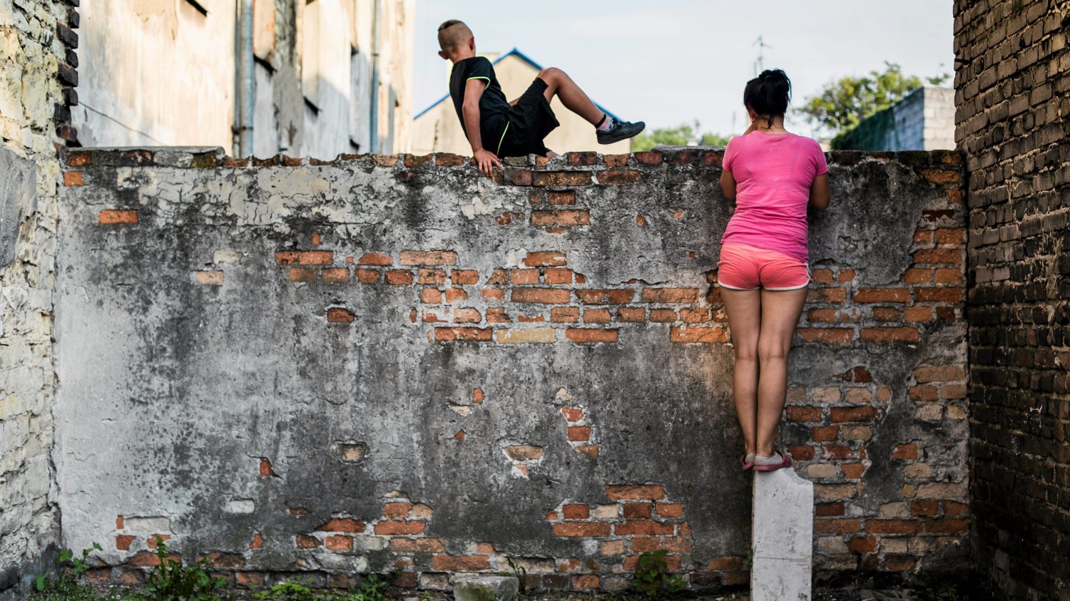 Utrzymanie się za pensję minimalną jest możliwe - utrzymują analitycy. Jednak jak wygląda takie życie z perspektywy osób o najniższych zarobkach?