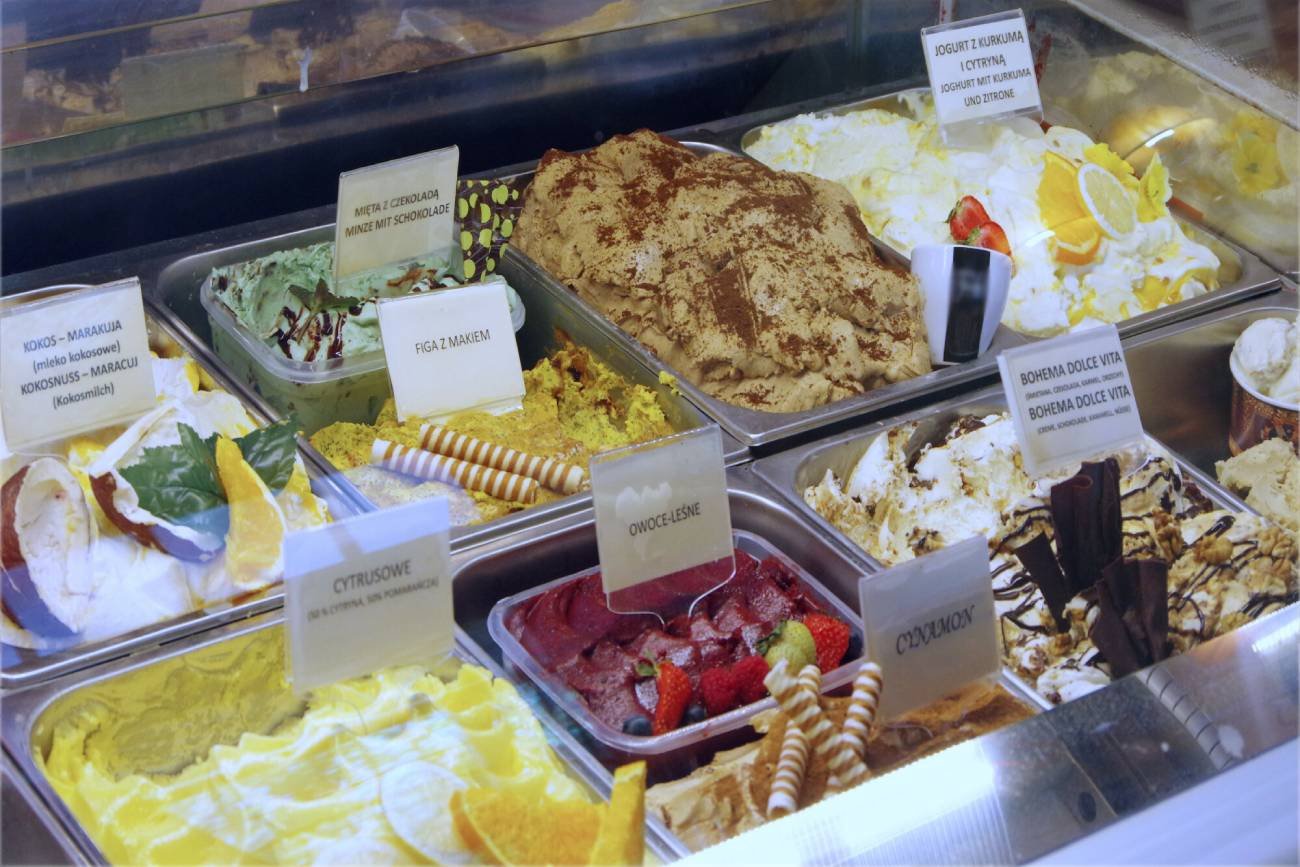 Ile kosztują lody nad morzem?