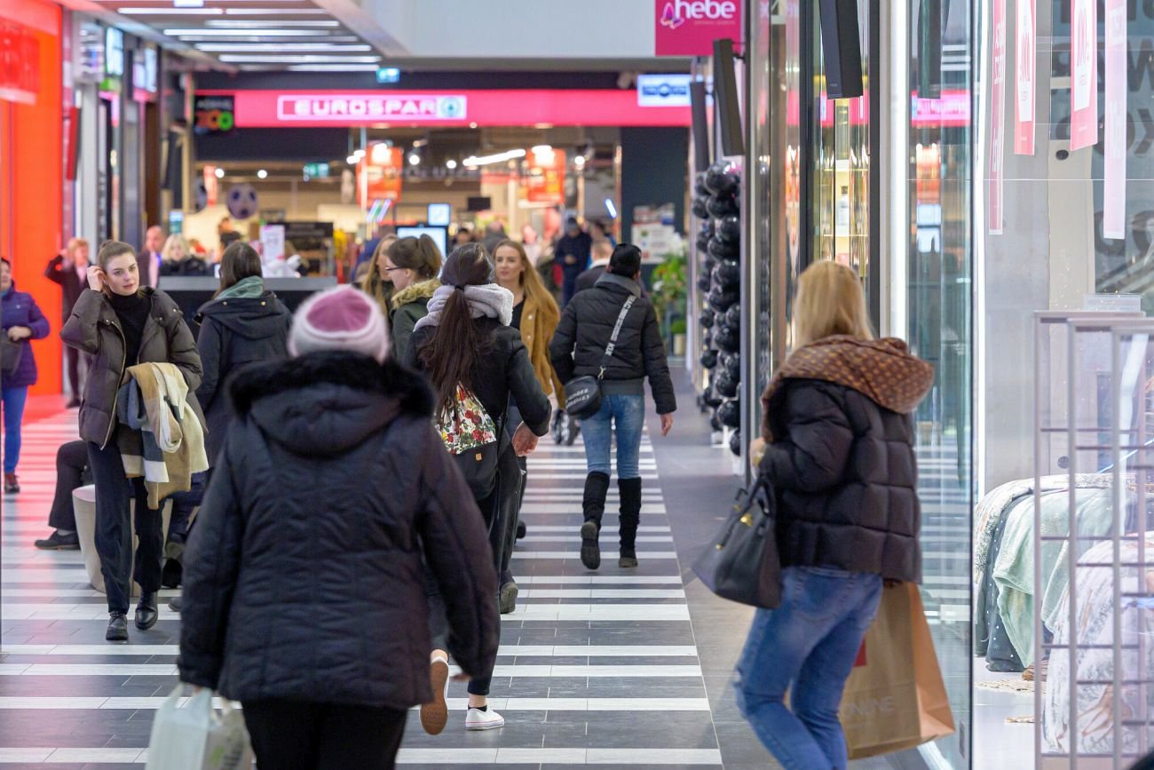 Dziś legalnie zrobisz zakupy w sklepie dowolnej wielkości czy centrum handlowym