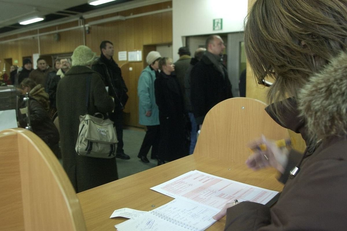 Usługodawcy prowadzący działalność nierejestrową nie muszą odprowadzać składek ZUS. Ich klienci z kolei... powinni.