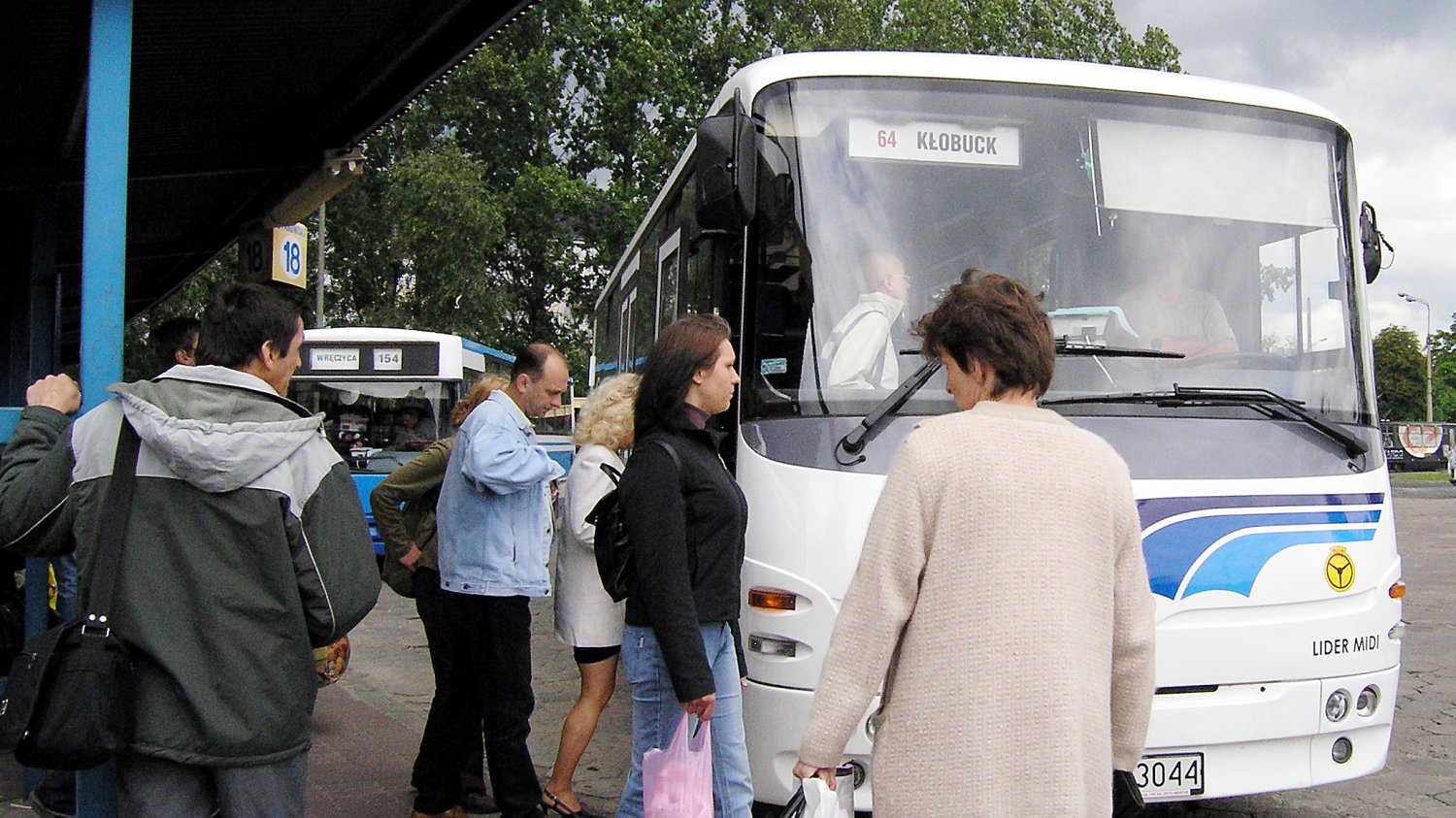 Ustawa reaktywująca zlikwidowane połączenia autobusowe jest już gotowa.