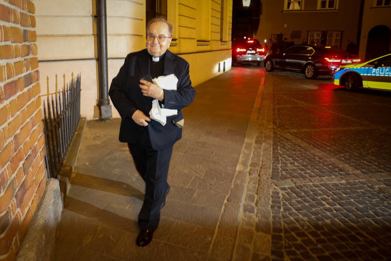 18-letni aktywista wygrał z ojcem Rydzykiem. Sądowa batalia o olbrzymie publiczne pieniądze