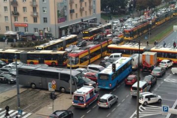 Do Tetrisa doszło, bo polscy kierowcy nie szanują przepisów drogowych. Ani siebie nawzajem.