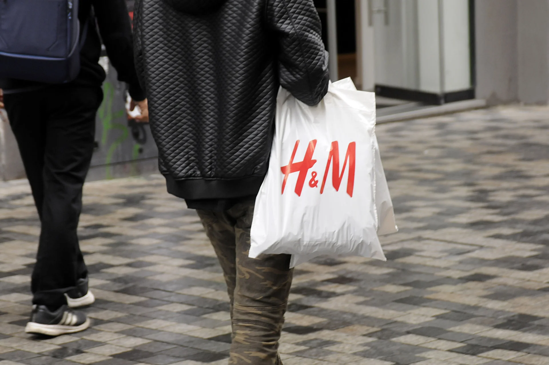 H&M zdecydowało się otworzyć sklep online z odzieżą używaną.