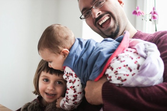 Amit i jego dwie córki