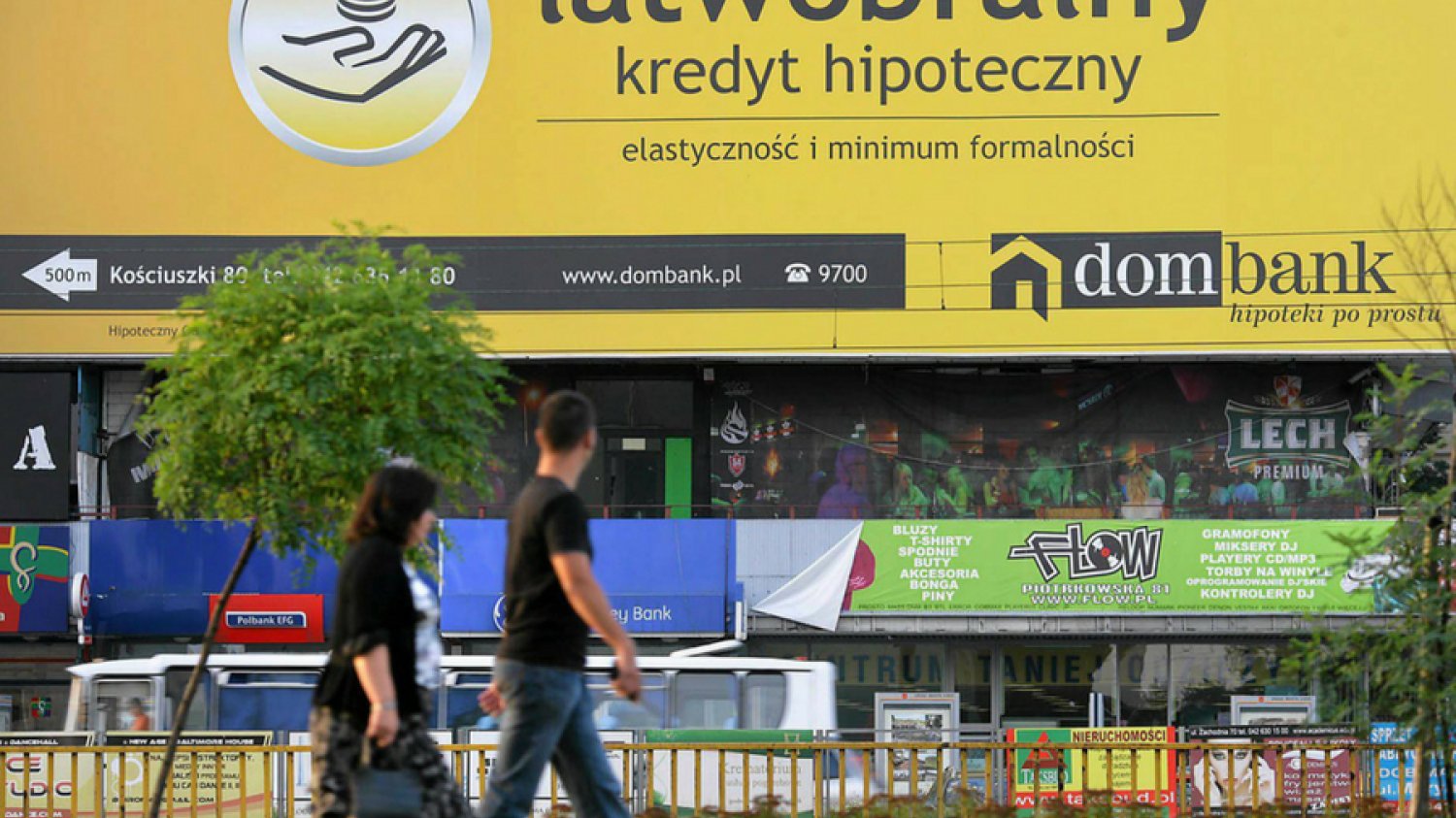 Wartość udzielonych kredytów hipotecznych może w tym roku dobić do 50 mld złotych.