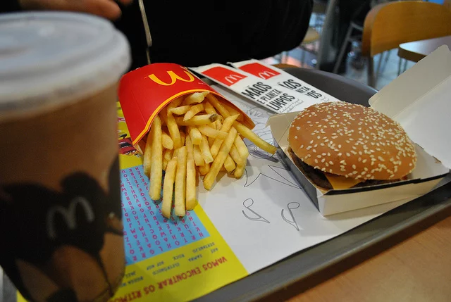 Konspol jest głównym dostawcą kurczaków do McDonalda