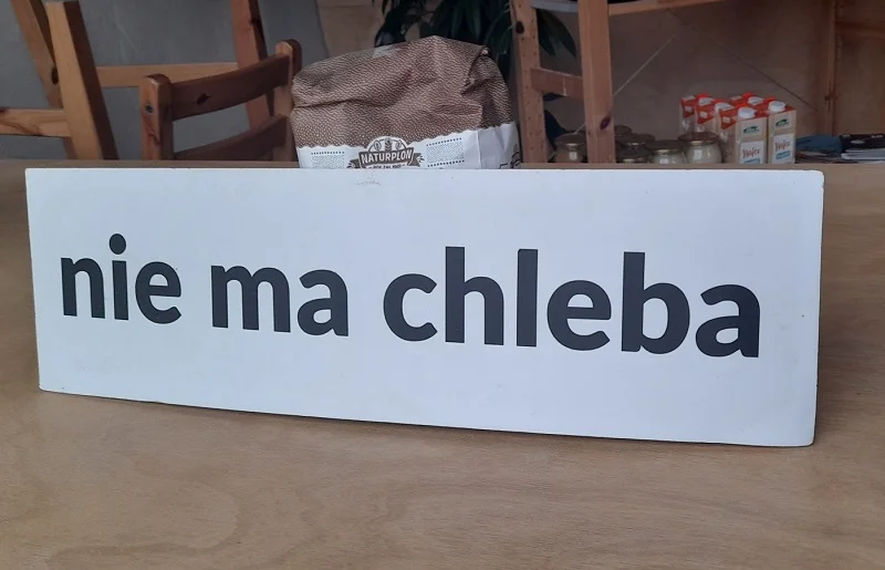 Zakwas zamyka swe podwoje.
