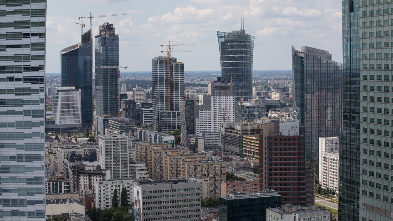 Polska gospodarka skurczyła się w 2020 r.