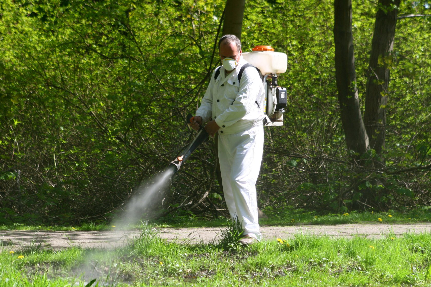 W Polsce wykryto ponad 92 ton nielegalnych pestycydów.