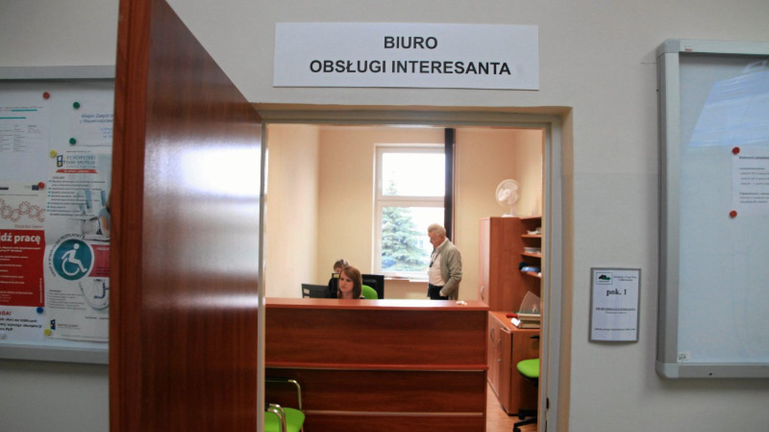 Nie będzie powszechniej lustracji majątków urzędników. Ministerstwo Sprawiedliwości uległo protestom biurokratów.