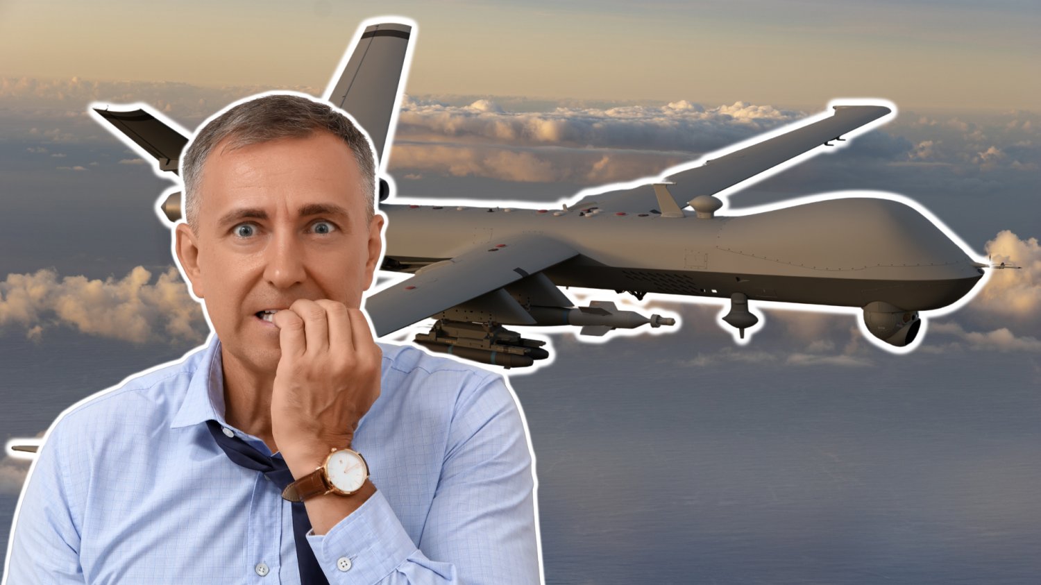 Polska kupiła nowe drony MQ-9B. Według eksperta z USA to może być kosztowny błąd Przestraszony mężczyzna. W tle dron MQ-9B SkyGuardian.