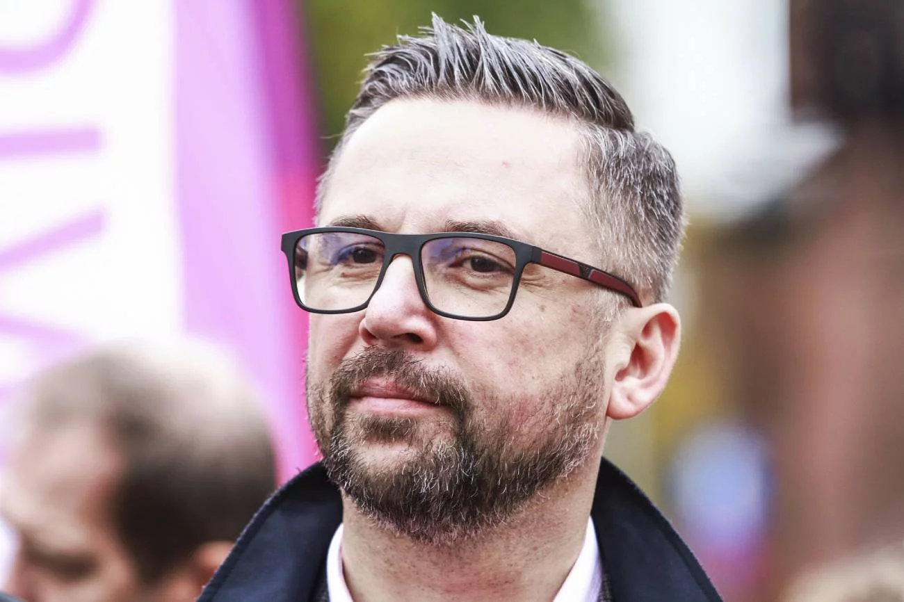 Marcin Kulasek.