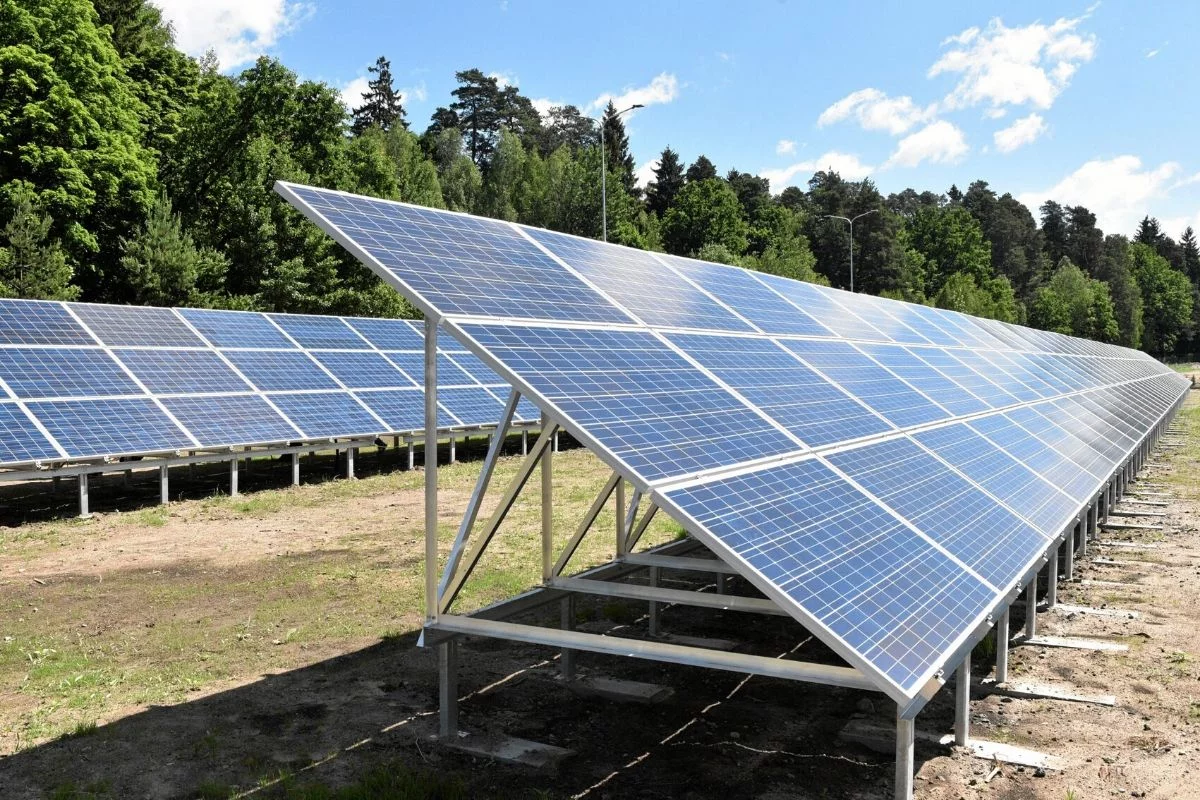 Przyszłość polskiej energetyki leży w źródłach odnawialnych i gazie.