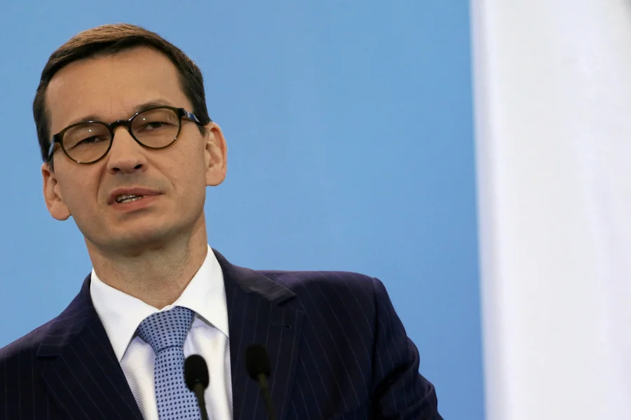Rząd ma wpływ na zmiany w branży bankowej.