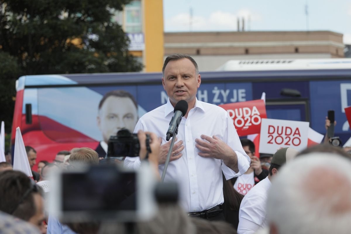 Prezydent Andrzej Duda swoje obietnice wyborcze chce w dużej mierze zrealizować w oparciu Europejski Fundusz Odbudowy.