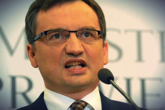 Zbigniew Ziobro, minister sprawiedliwości, przedstawił projekt konfiskaty majątku firm
