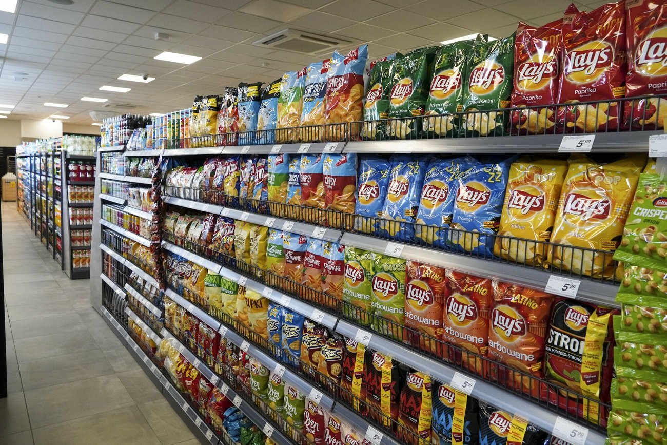 W Carrefourze wdrożono pilotażowy program promocyjny z użyciem eRobotów