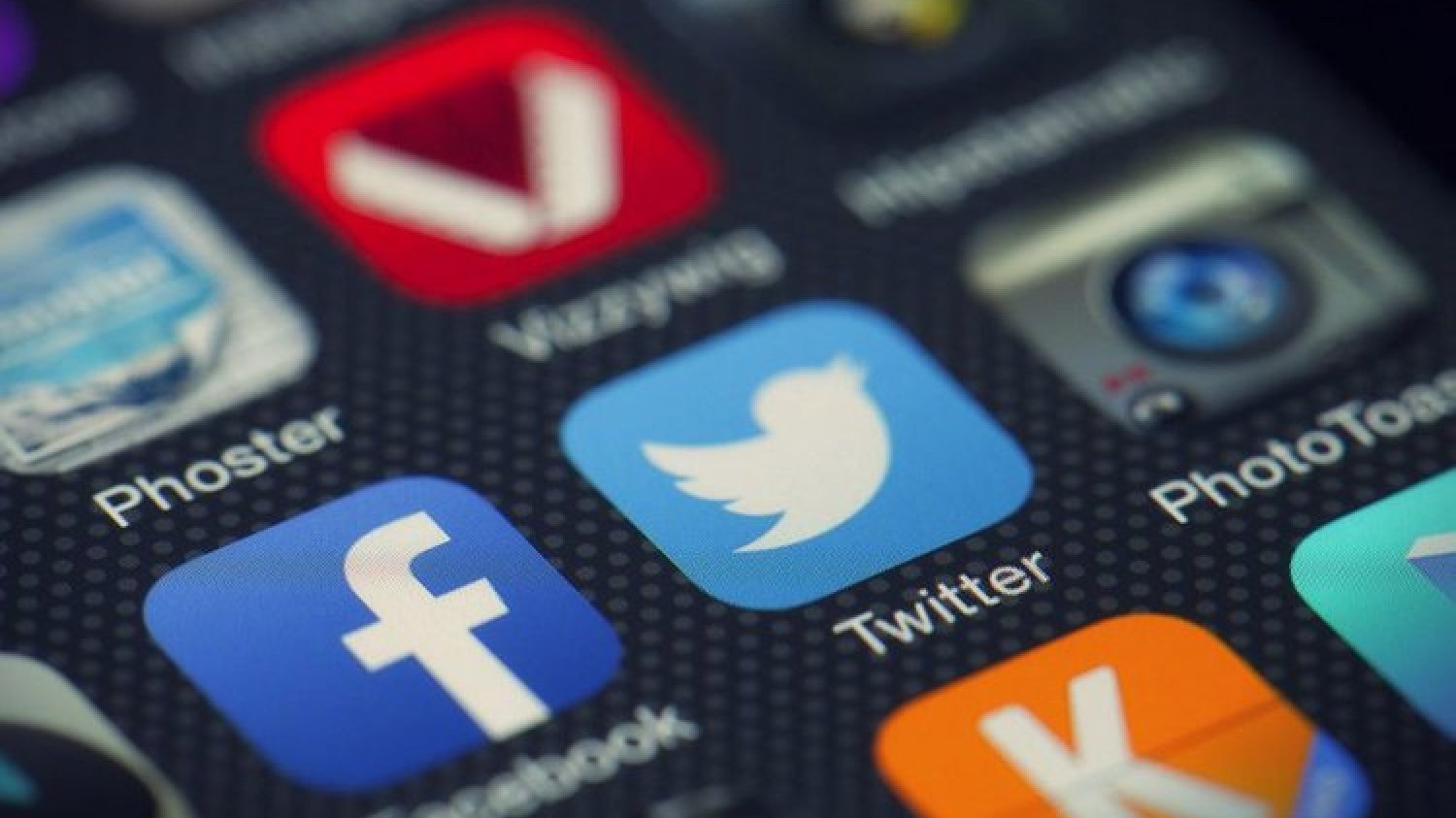 Twitter w tarapatach. Włamano się na kontach znanych osób, m.in. Billa Gatesa i Elona Musk.