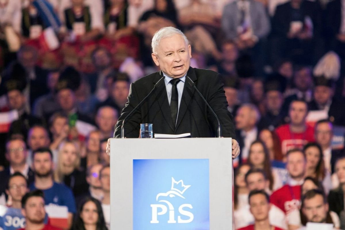 Przedsiębiorcy boją się obietnic Jarosława Kaczyńskiego.