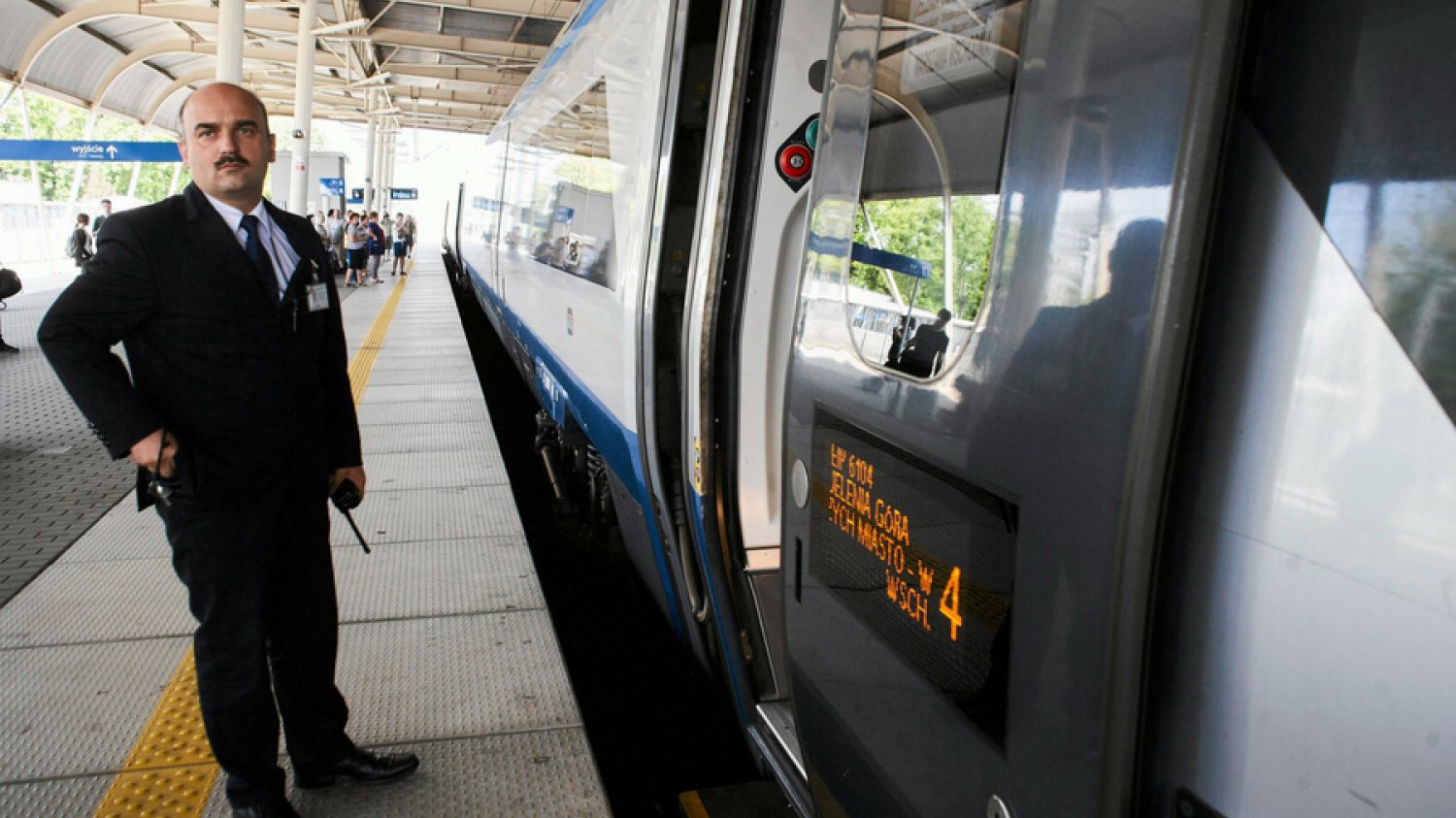 Pierwsze pendolino z wi-fi powinny wyjechać na tory jeszcze w tym roku.