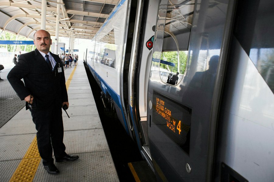 Pierwsze pendolino z wi-fi powinny wyjechać na tory jeszcze w tym roku.