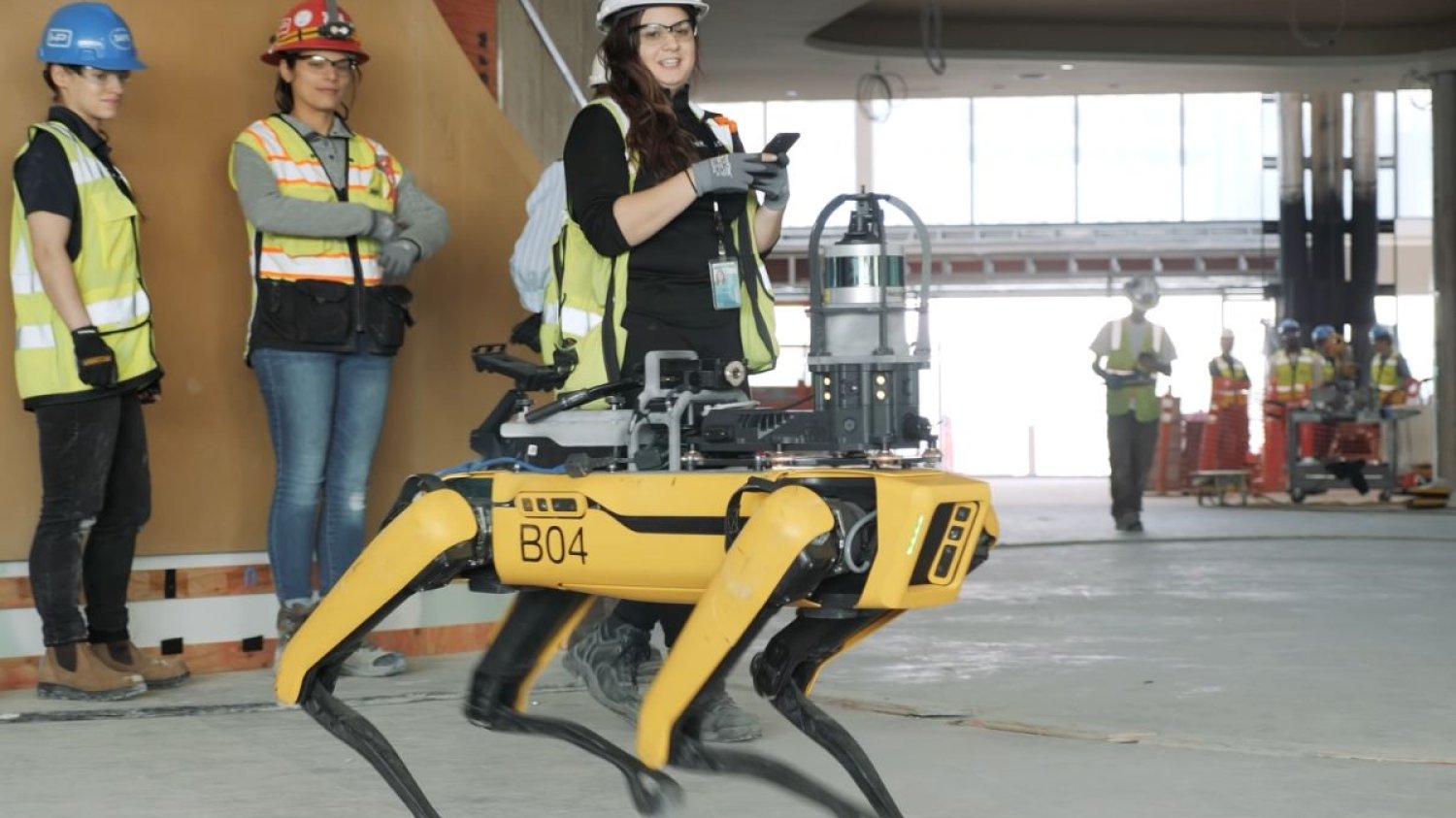 Robo-pies Boston Dynamics trafił na budowę dzięki aplikacji HoloBuilder