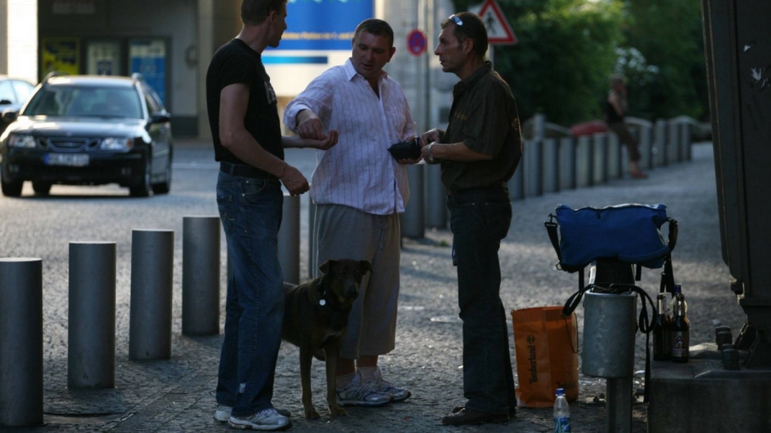 Polscy gastarbeiterzy na berlińskiej ulicy.