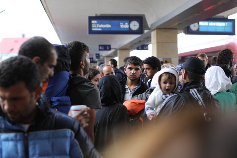 Polska będzie potrzebowała 1 mln emigrantów do pracy. Dlatego, że z Polski wyjechało 3 mln osób – przekonuje ekspert.