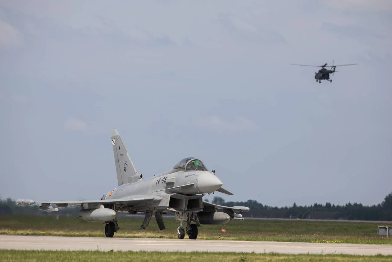 Niemieckie patrole powietrzne nad Polską. To jest Air Policing Po rosyjskim wtargnieciu Niemcy wydłużają czas działania misji patrolowej do końca roku.