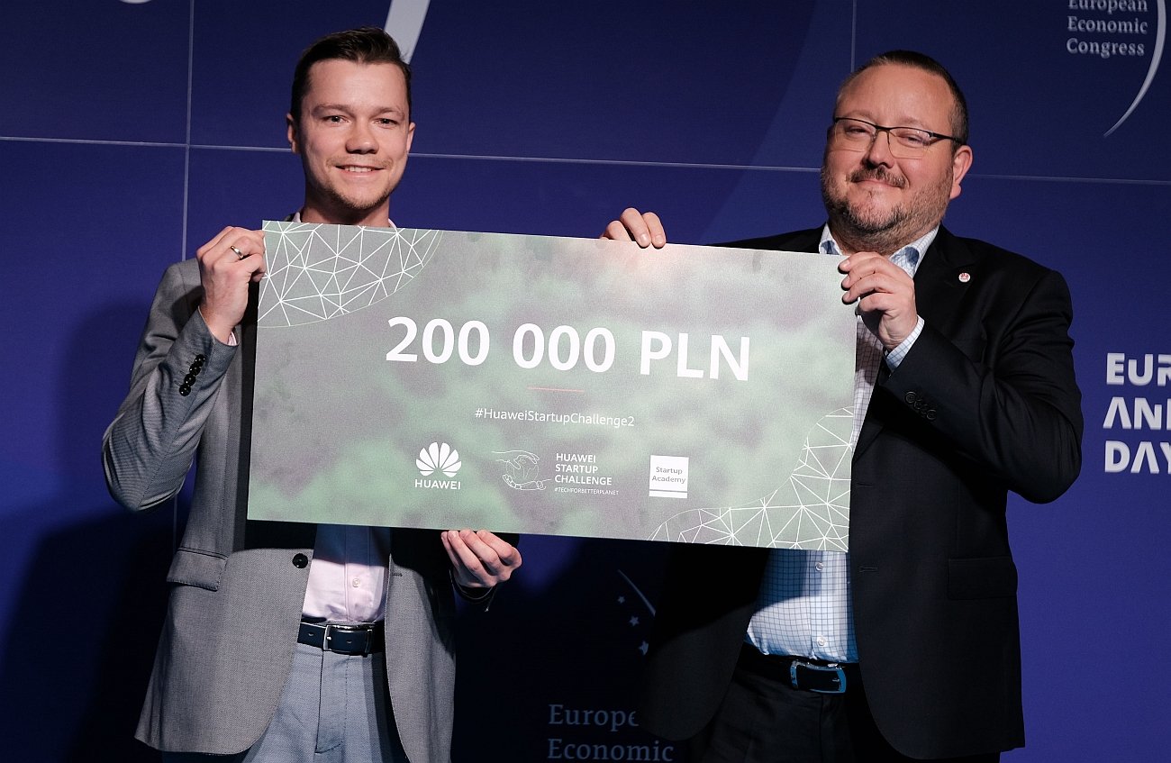 Huawei wraz ze Startup Academy ogłaszają nabór do konkursu Huawei Startup Challenge 2. W tegorocznej edycji poszukiwane będą rozwiązania, które przyczyniają się do kształtowania postaw społecznych w służbie ochrony środowiska i ekologii